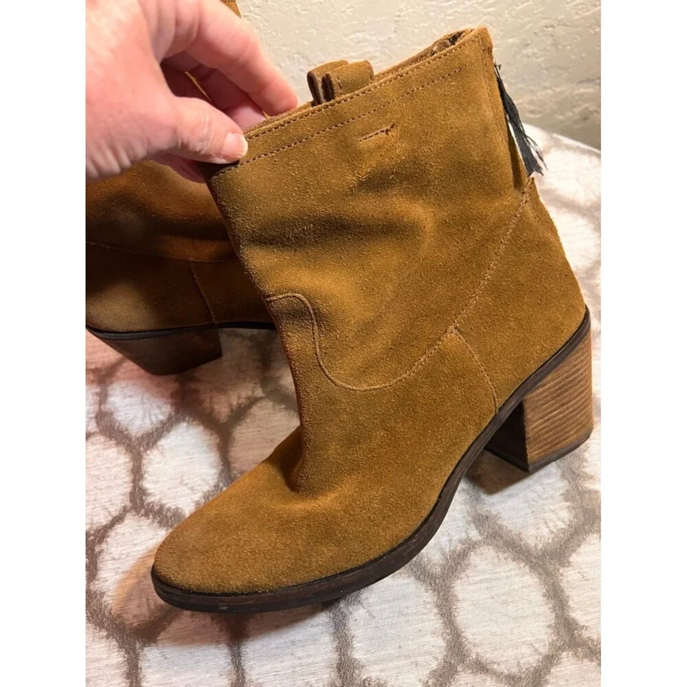 Sam Edelman Suede Ankle Boots in Chestnut